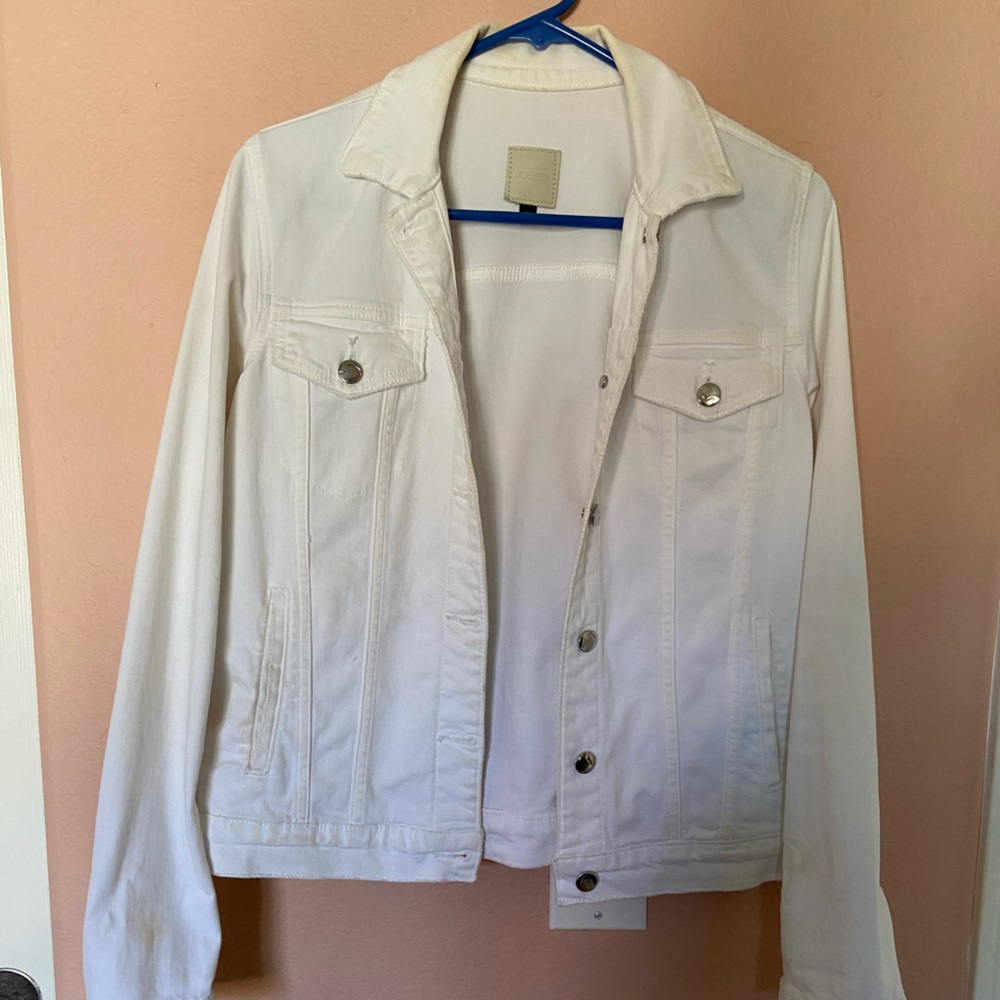 Joe’s white jean jacket